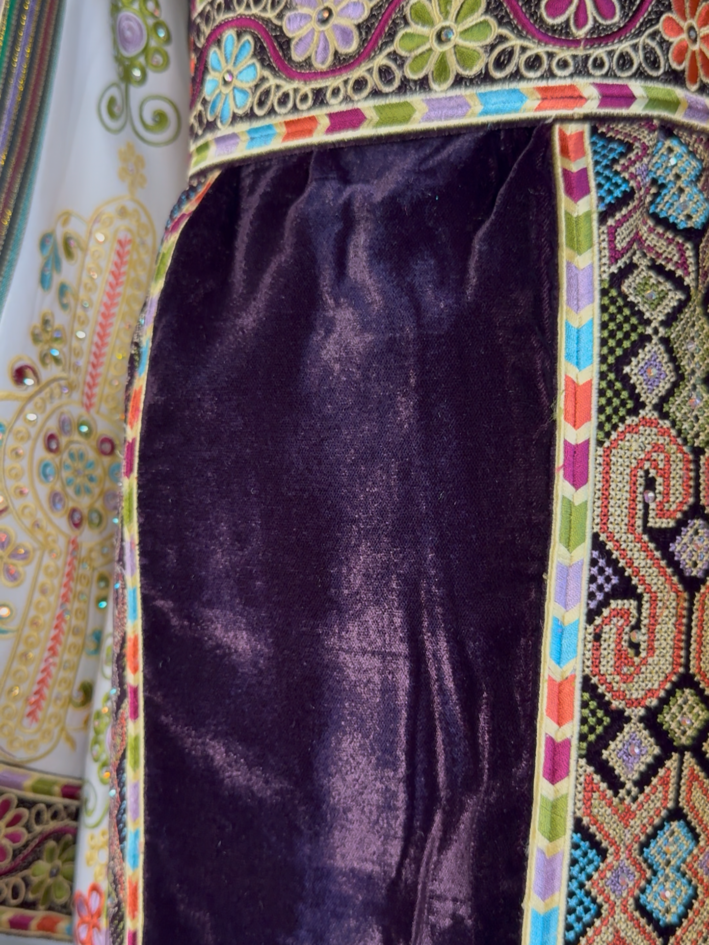 Dark Purple Velvet Malaka Thobe