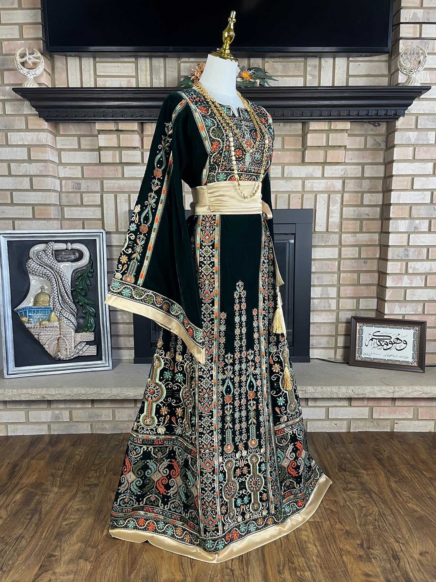 Green All-Velvet Malaka Thobe