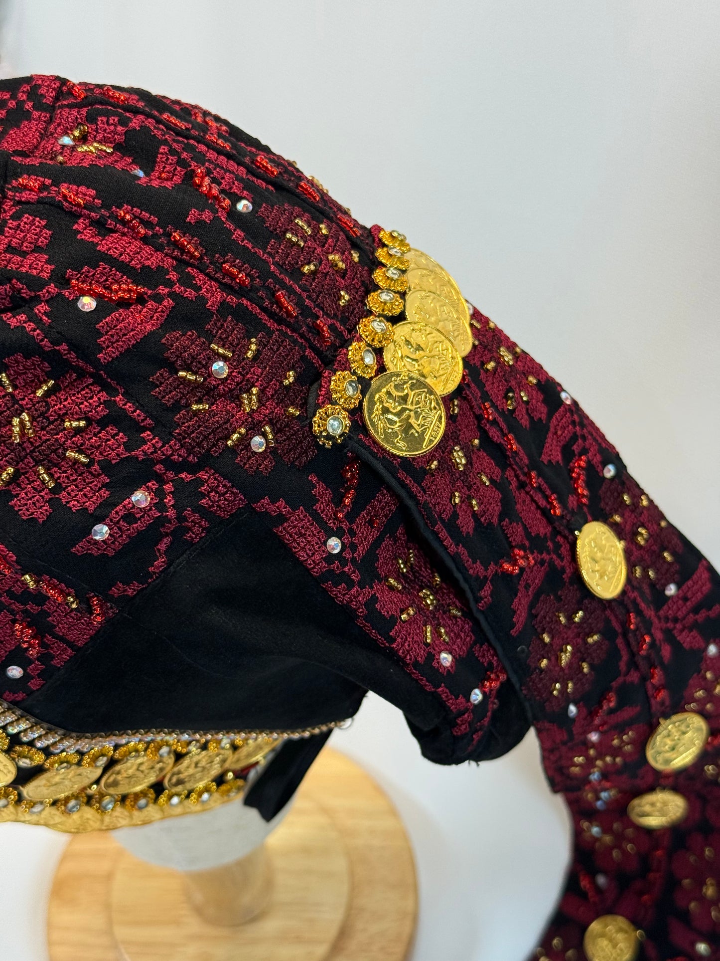 Beaded Velvet Golden Coin "Lira" hat (Waqah)