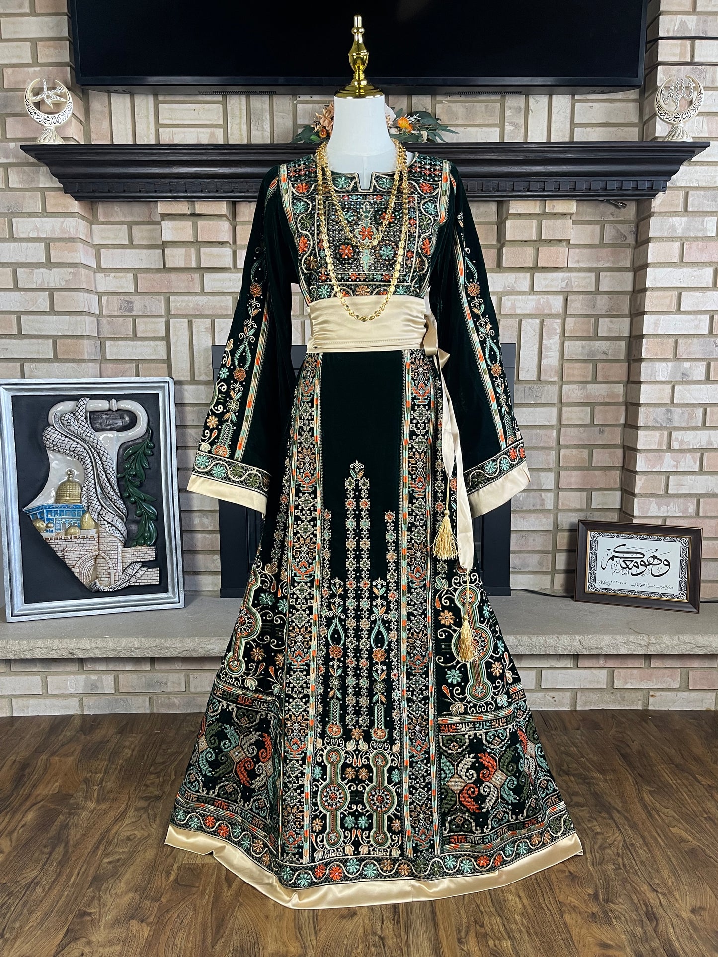 Green All-Velvet Malaka Thobe