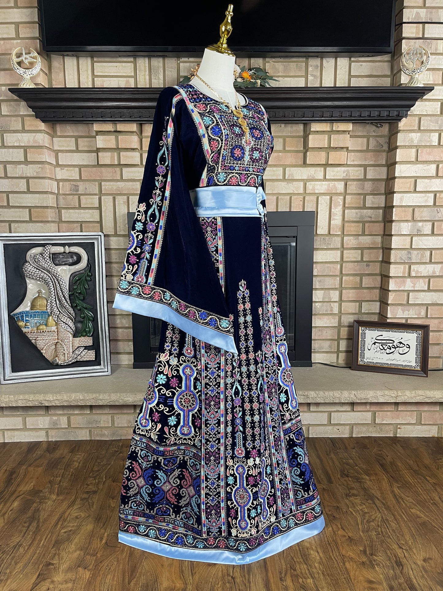 Navy All-Velvet Malaka Thobe
