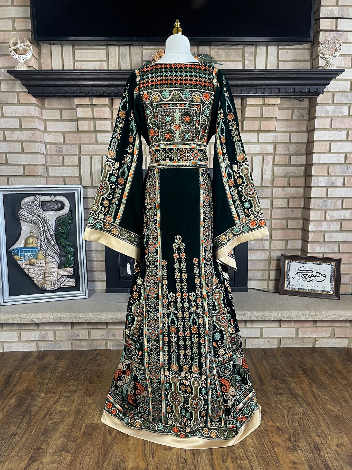 Green All-Velvet Malaka Thobe