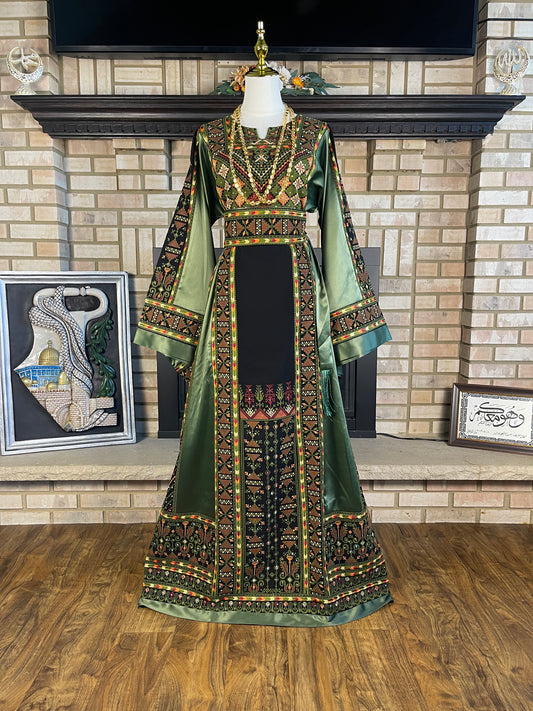 Black/Green Akka Thobe