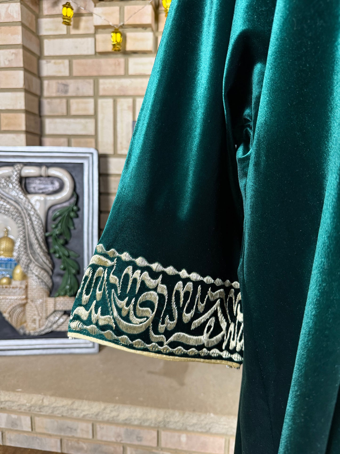 Velvet Emerald Green Calligraphy Besht
