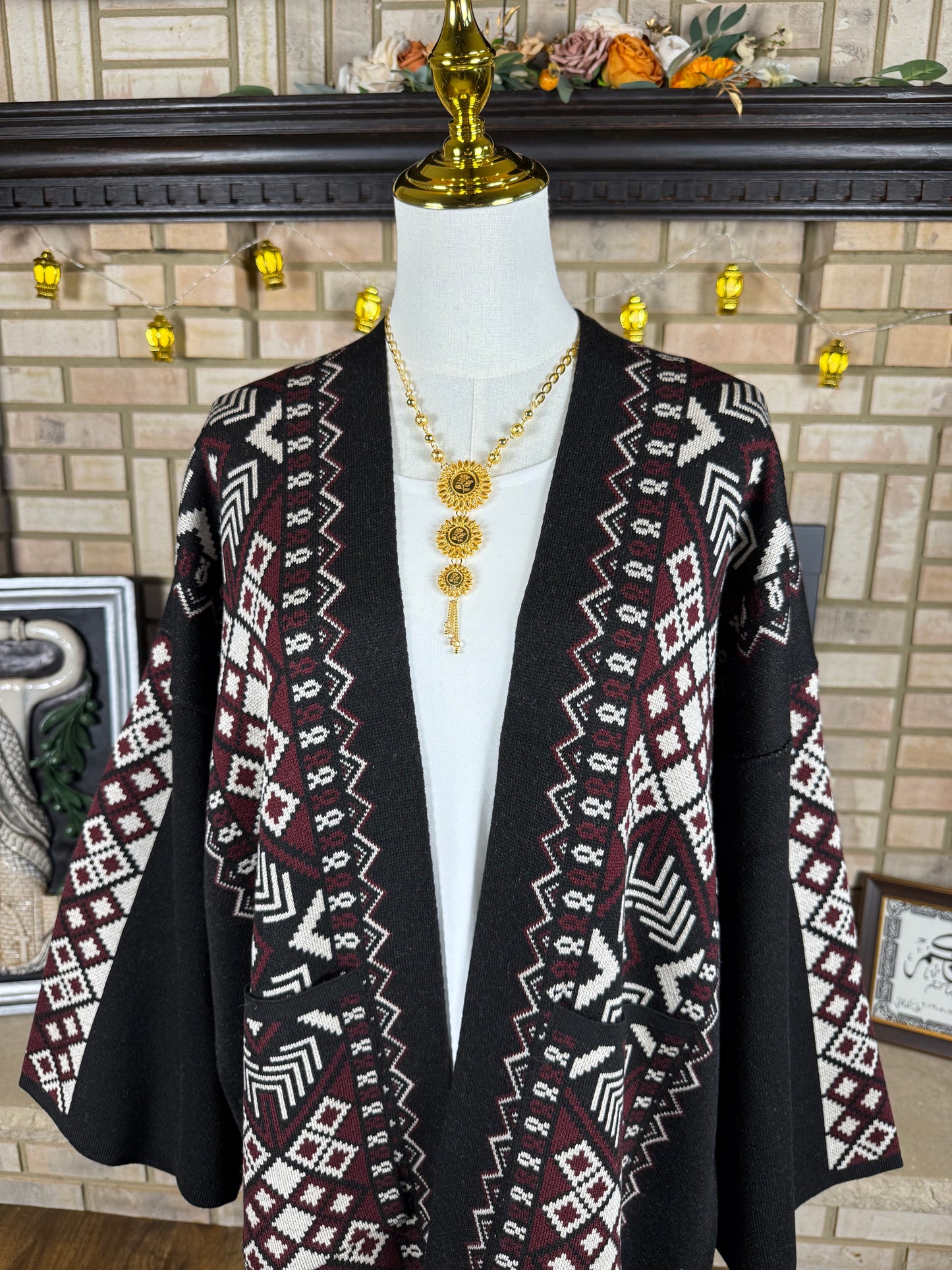 Black Wool Besht