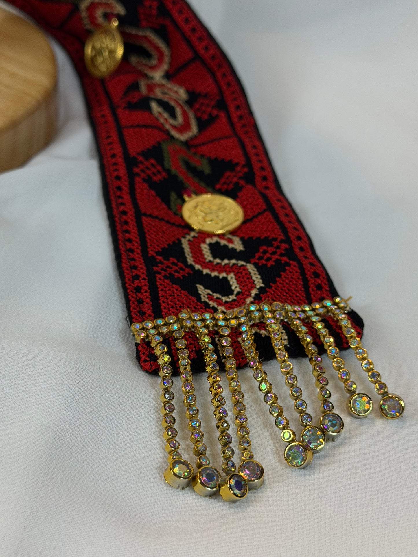 Golden Coin "Lira" hat (Waqah)
