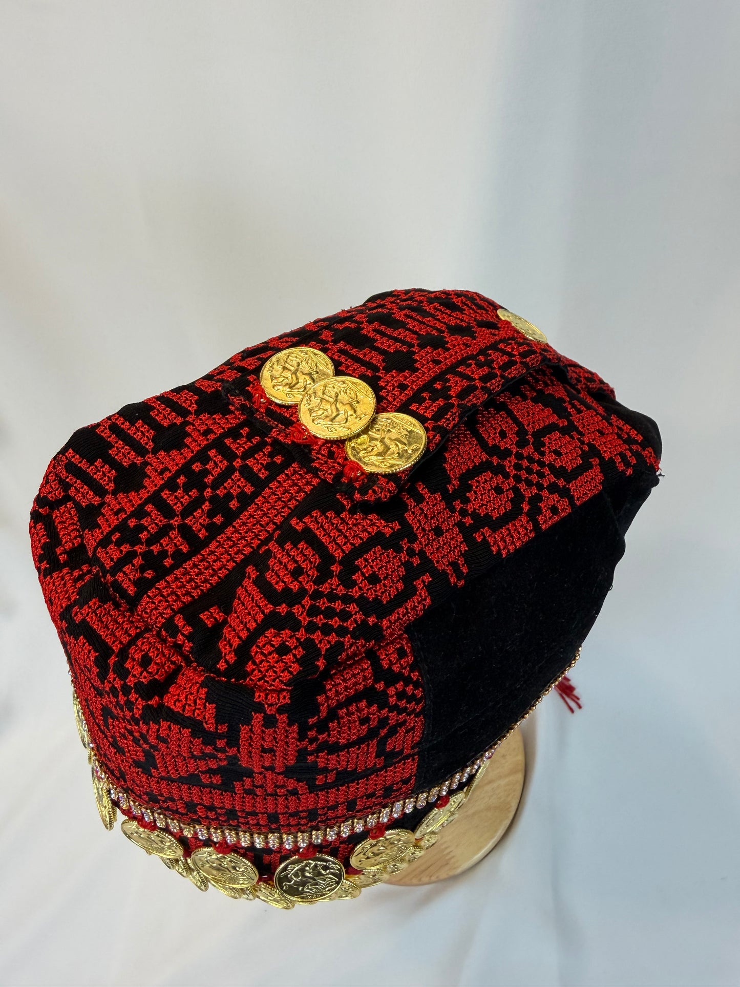 Small Size Golden Coin "Lira" hat (Waqah)