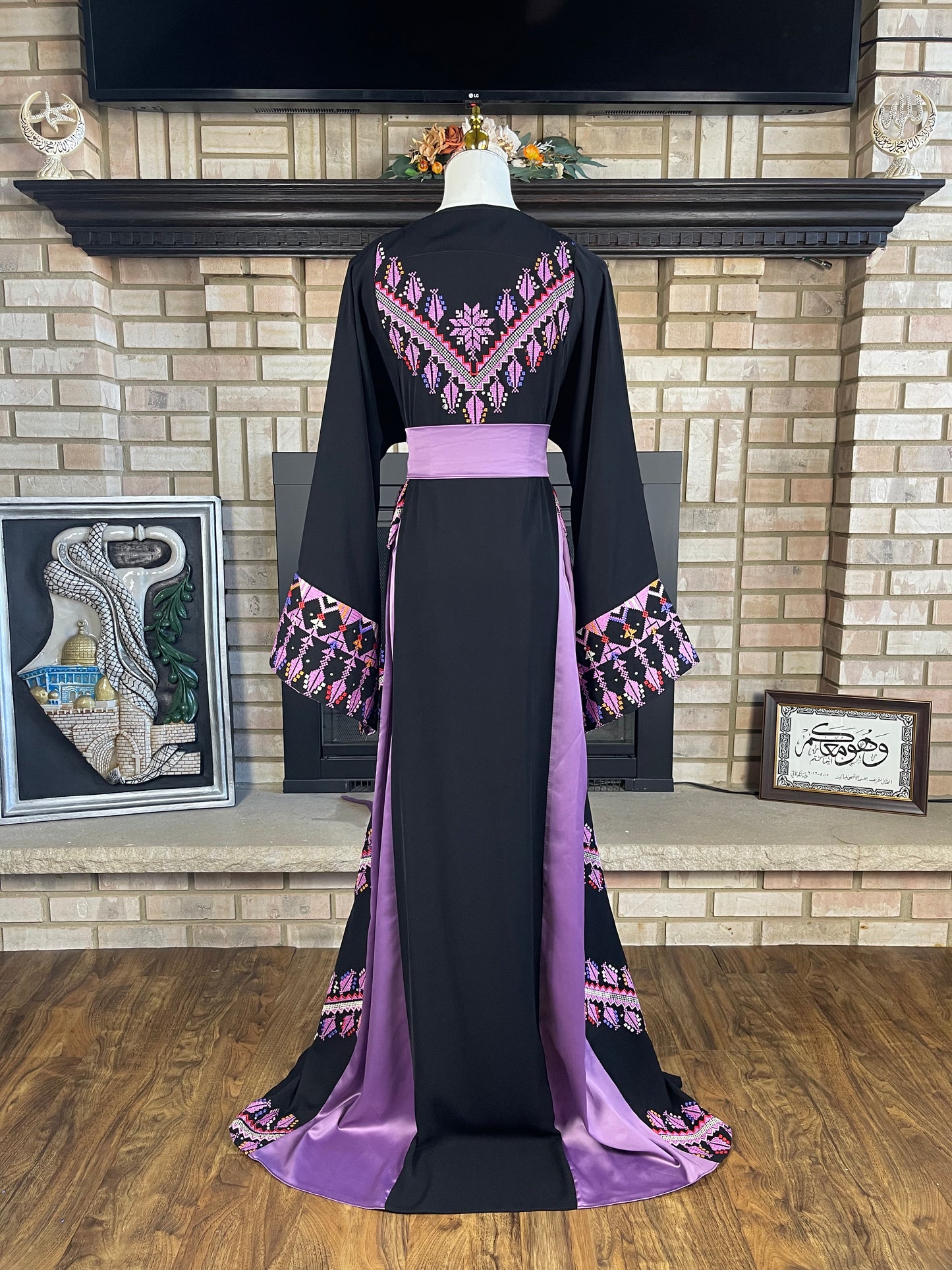 Lavender Ein Karem Thobe