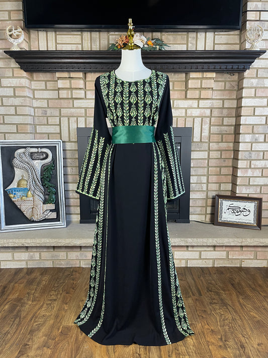 Black/Green Sanabel Thobe