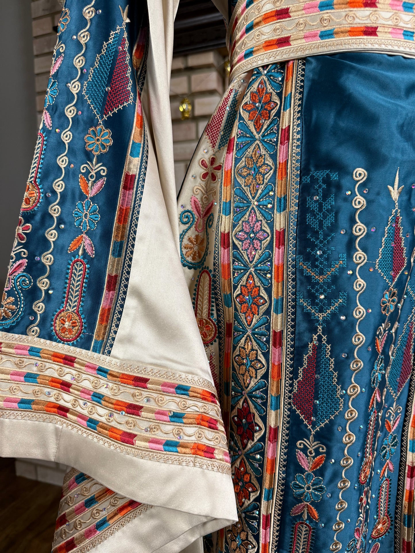 Turquoise/Gold Bridal All-Satin Malaka Thobe
