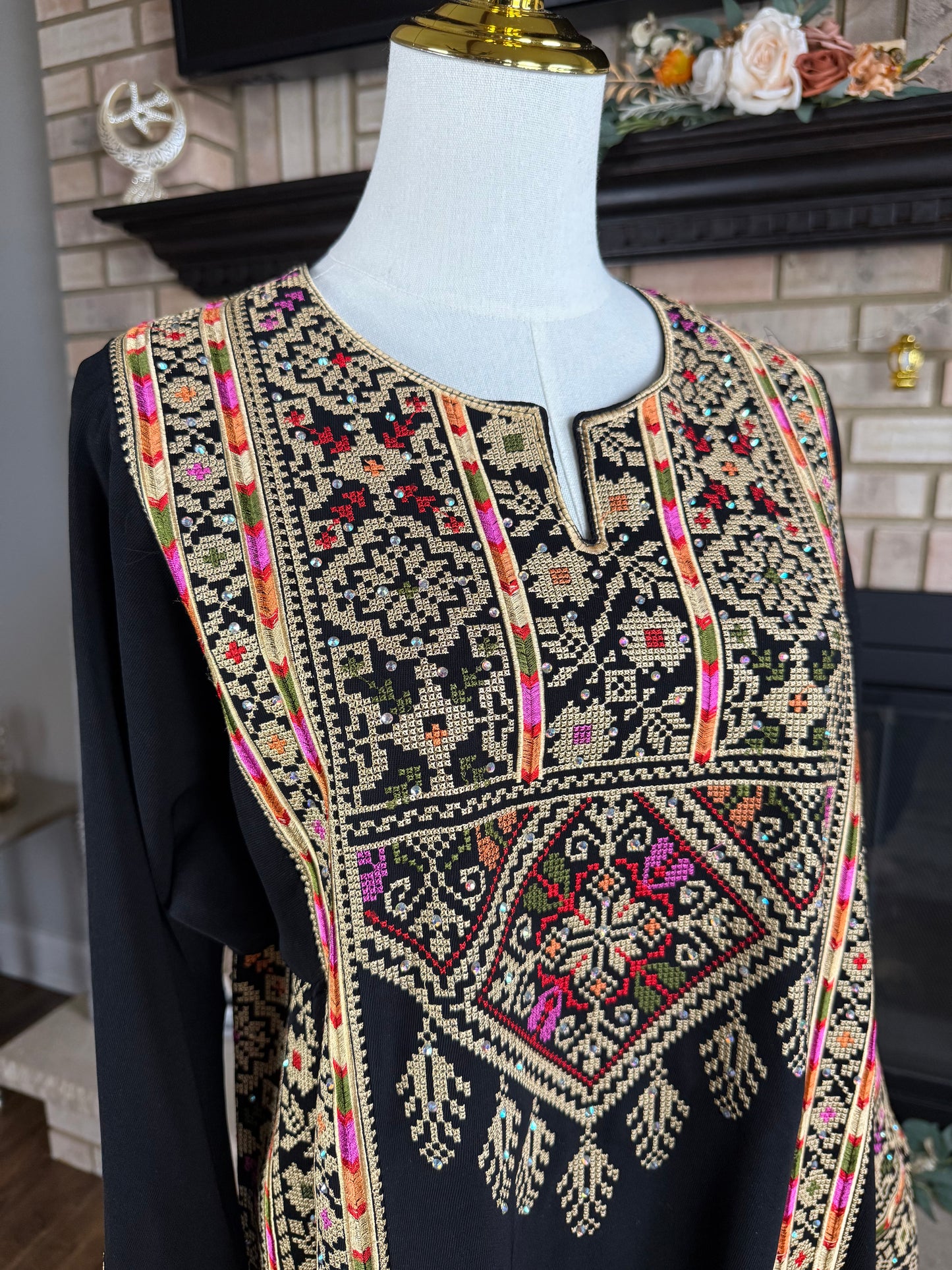 Black/Gold Silwad Thobe