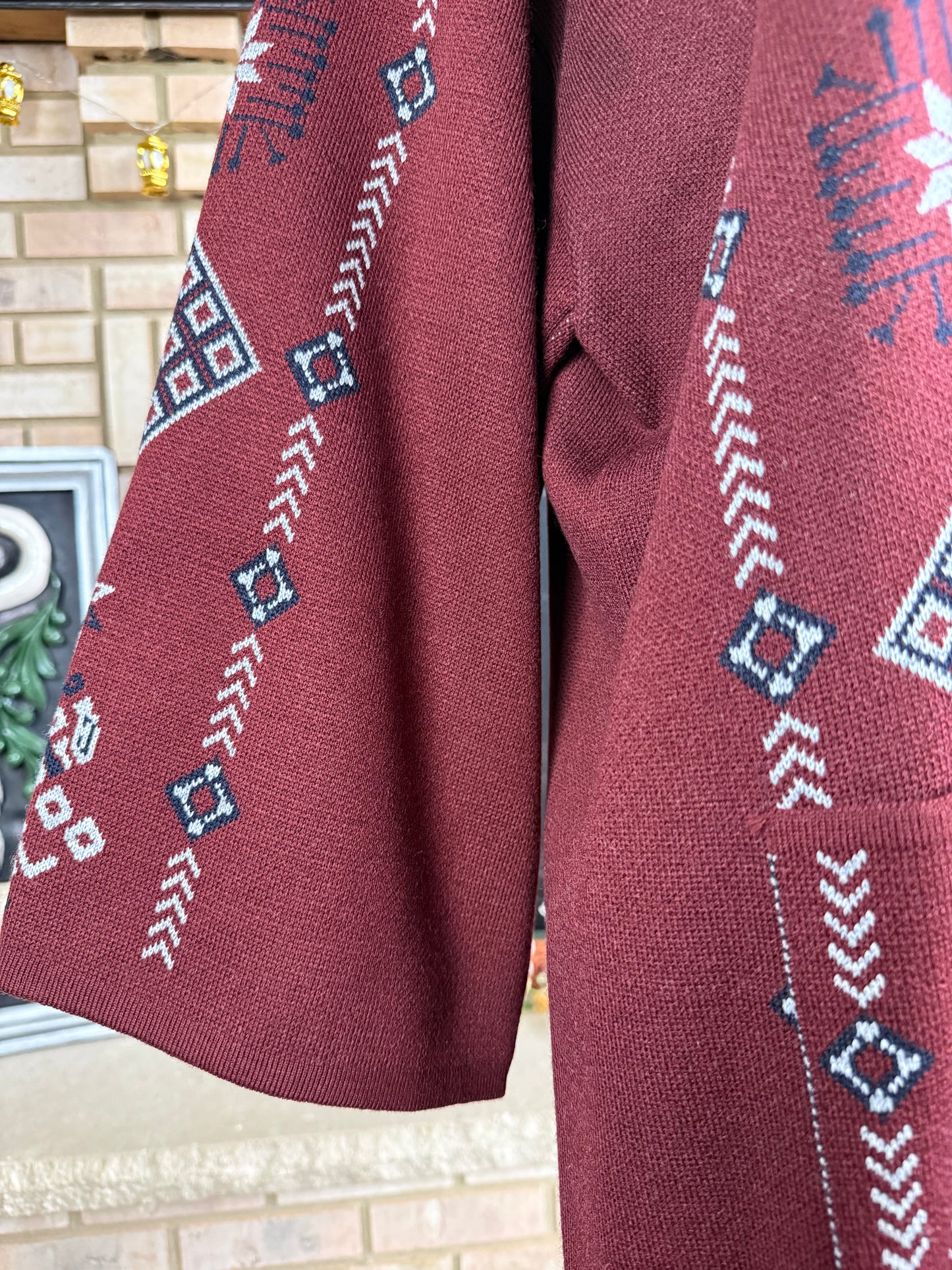 Burgundy Wool Besht