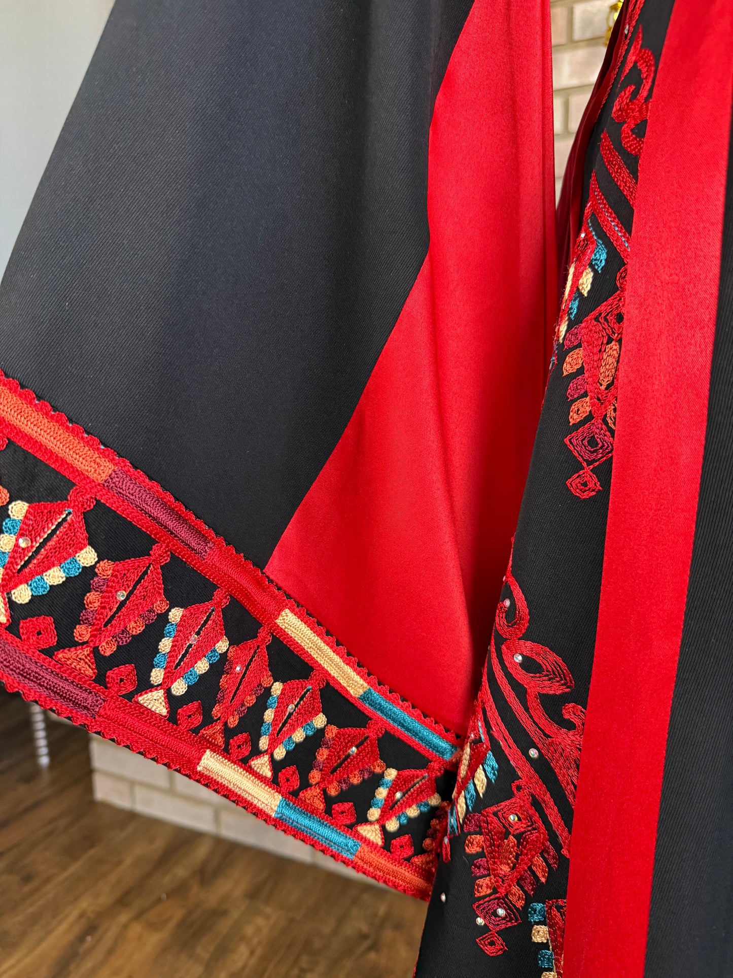 Black Yaqoot Thobe