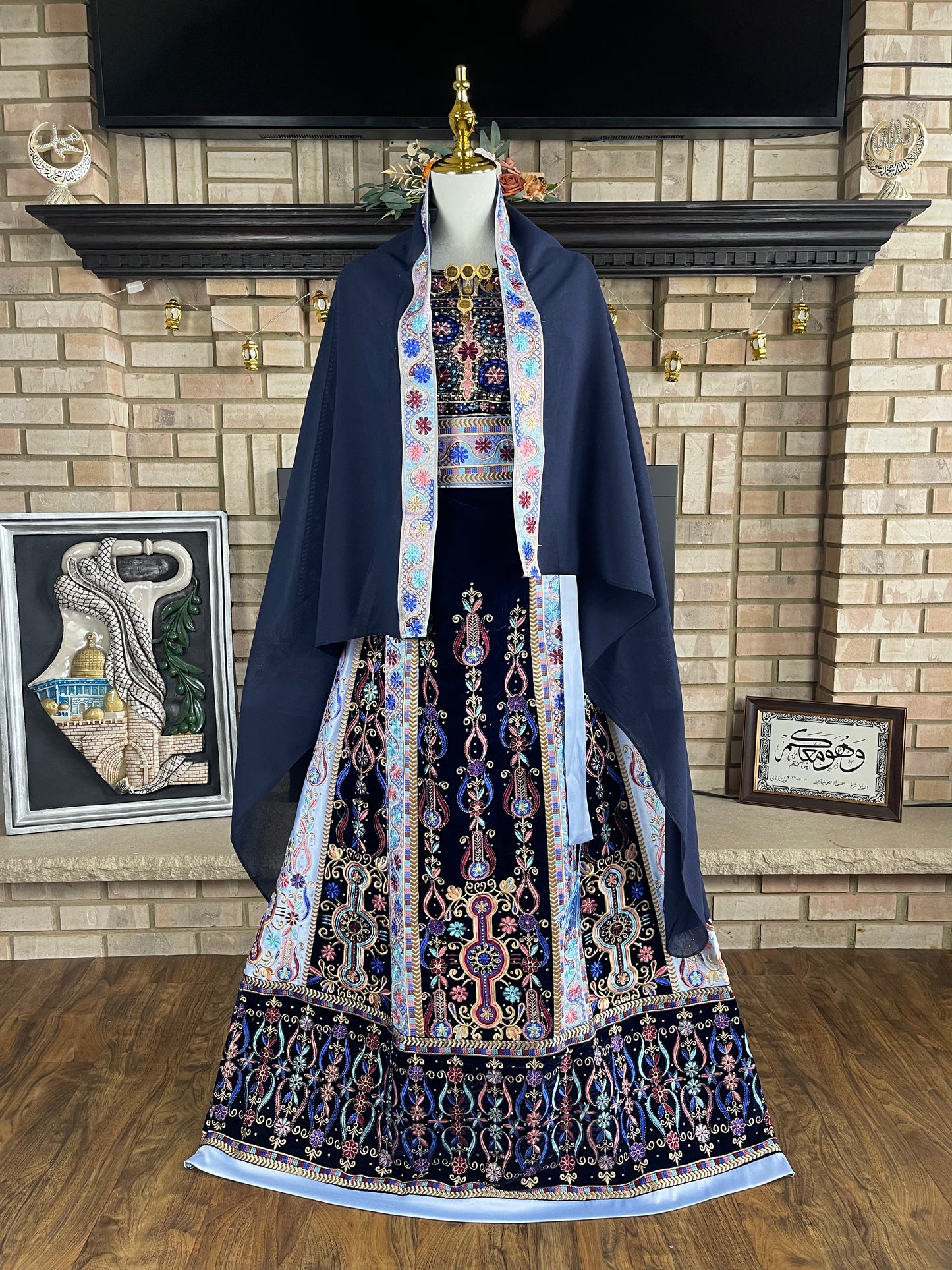 Rich Navy/Baby Blue Velvet & Satin Malaka Thobe