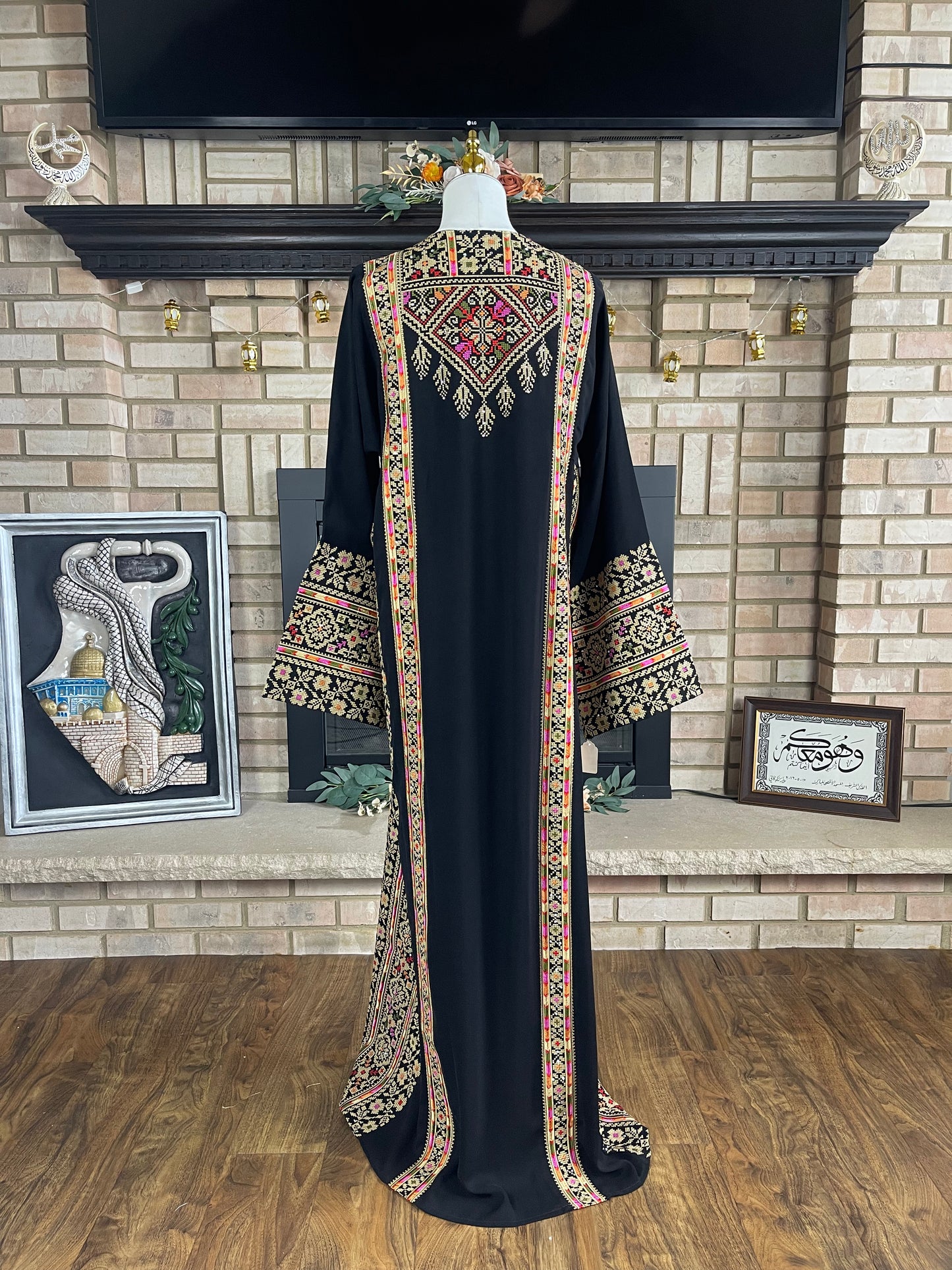 Black/Gold Silwad Thobe