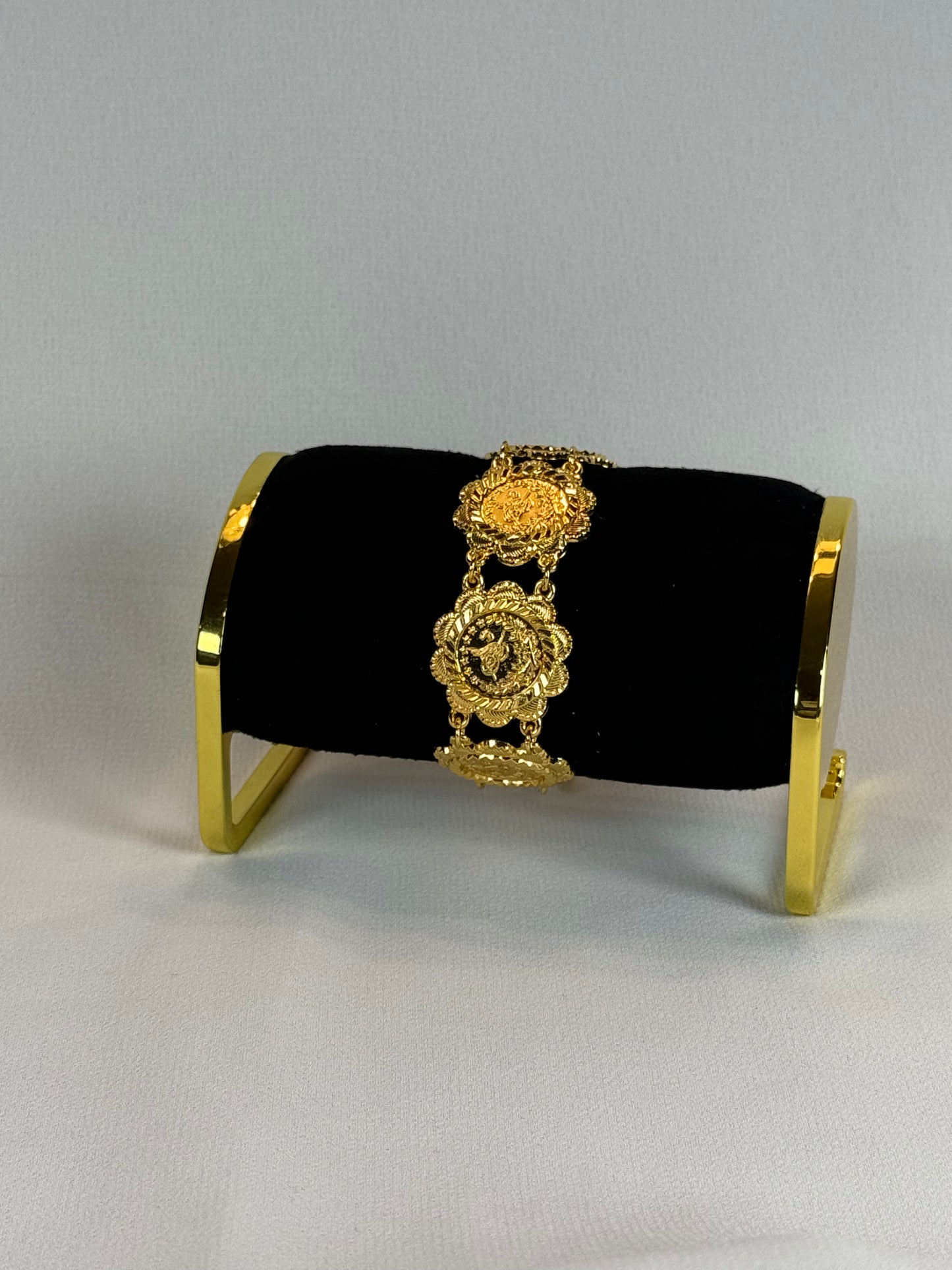 Golden Coin "Lira" Bracelet