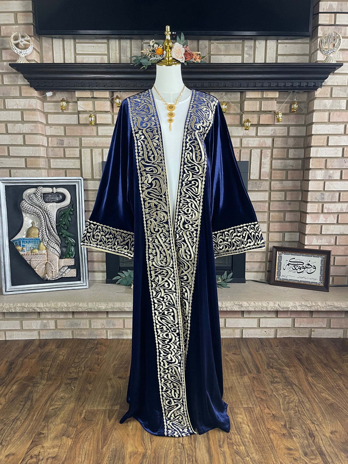 Velvet Deep Navy Calligraphy Besht