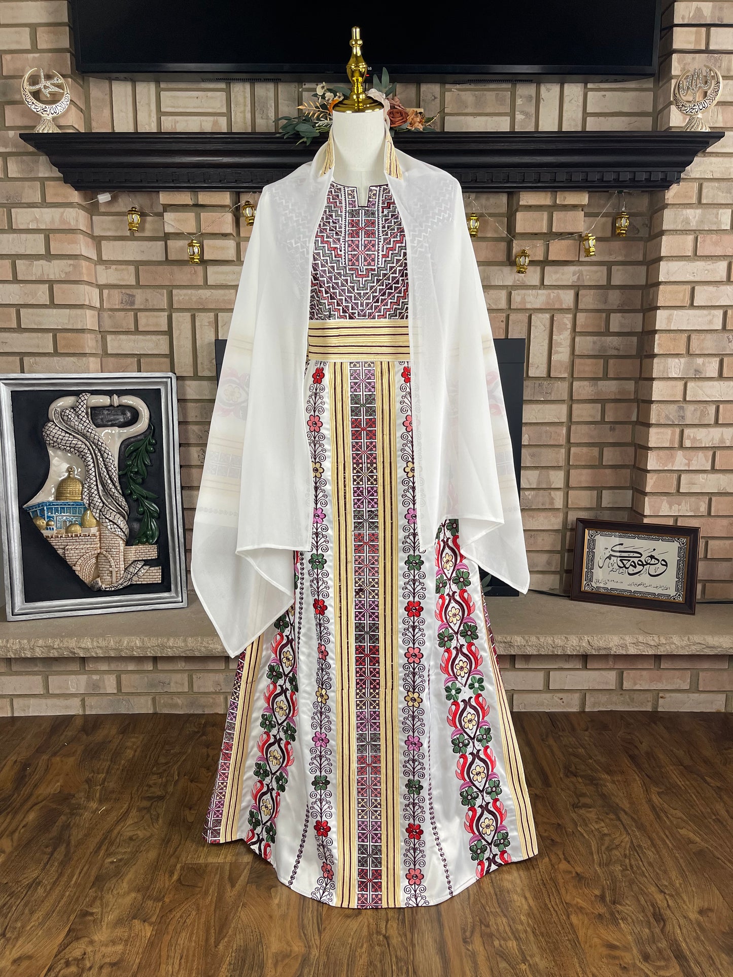 White Beit Jala Satin Thobe
