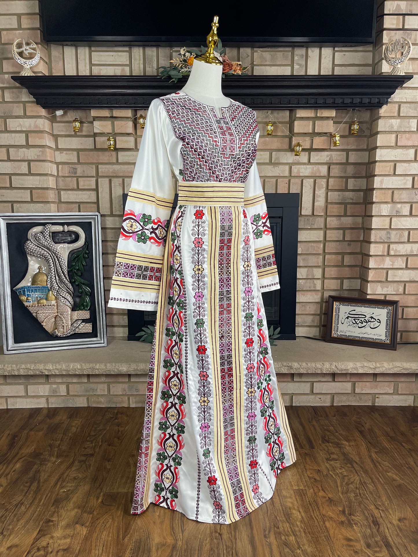 White Beit Jala Satin Thobe