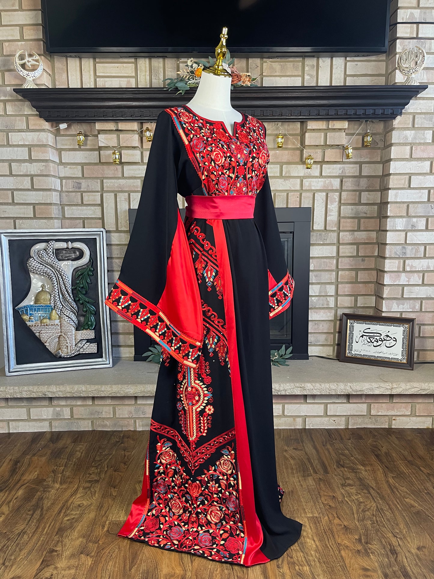 Black Yaqoot Thobe