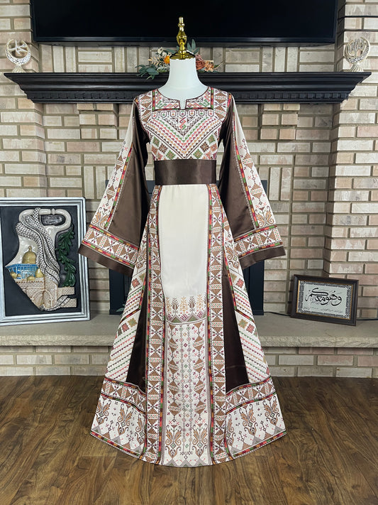 Cream/Brown Akka Thobe