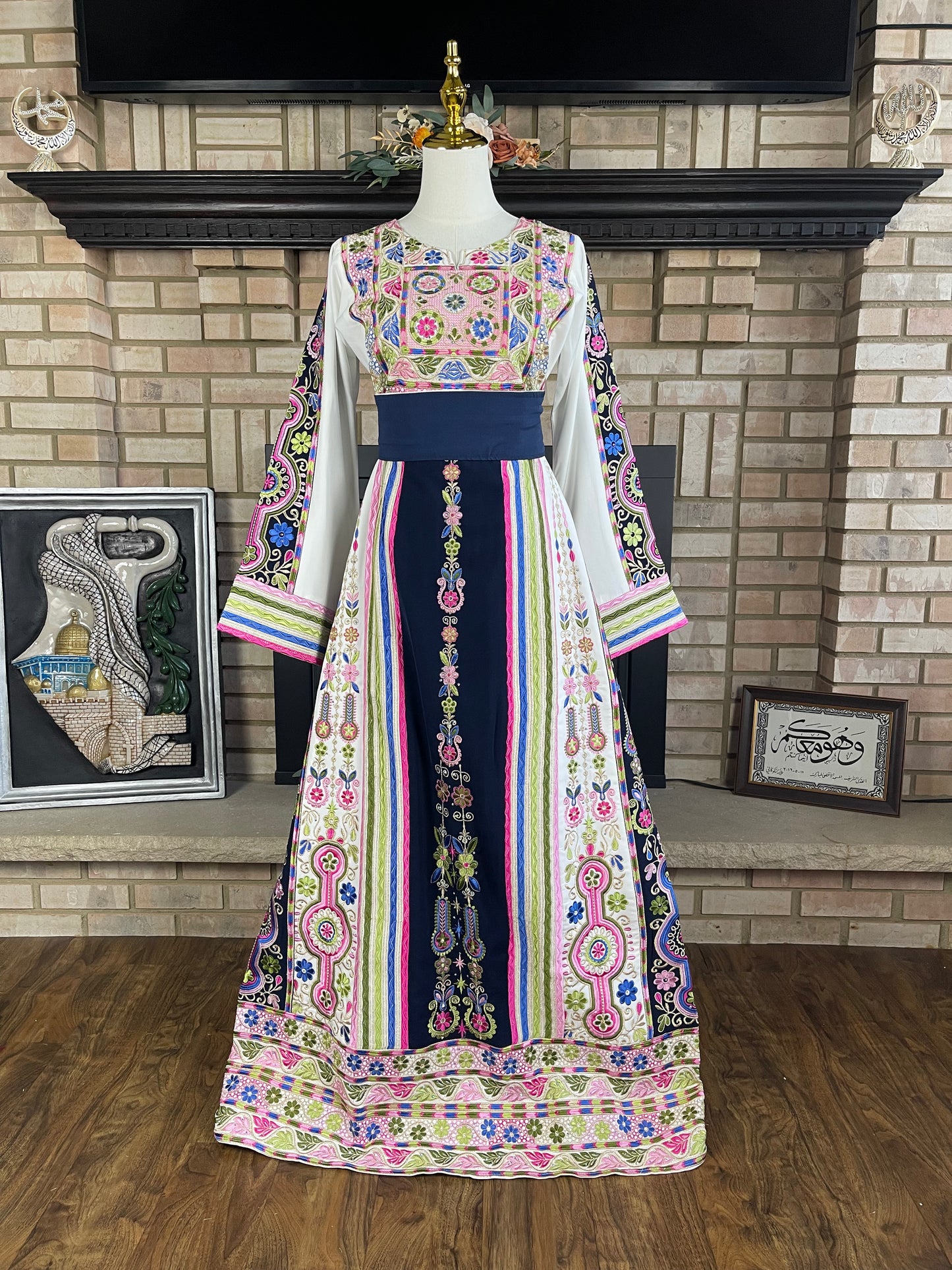 White/Navy Hebron's Bride Thobe
