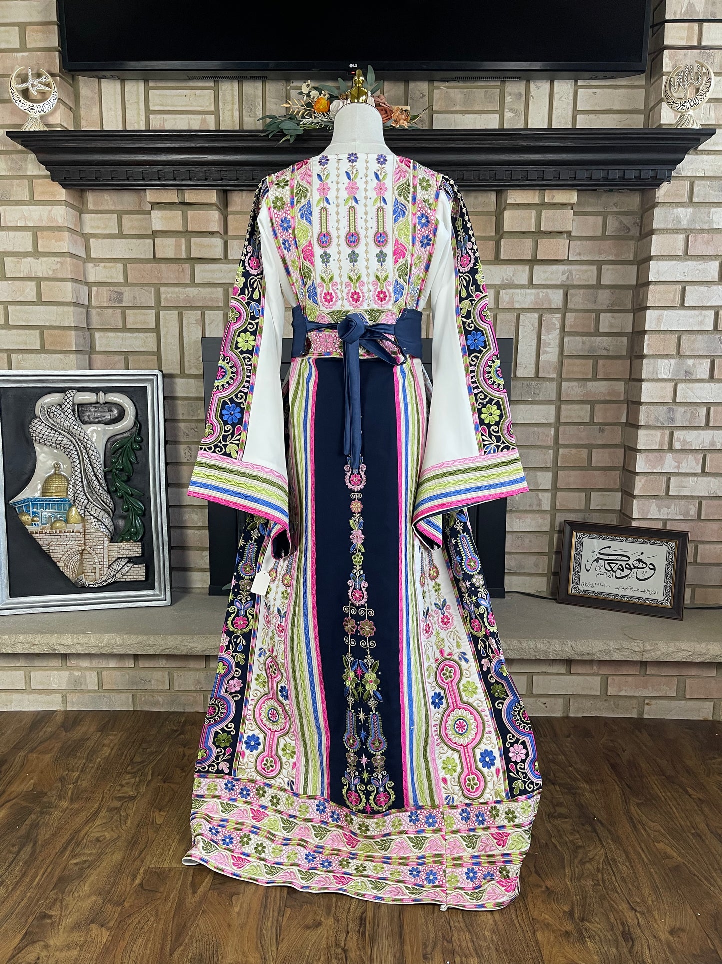 White/Navy Hebron's Bride Thobe