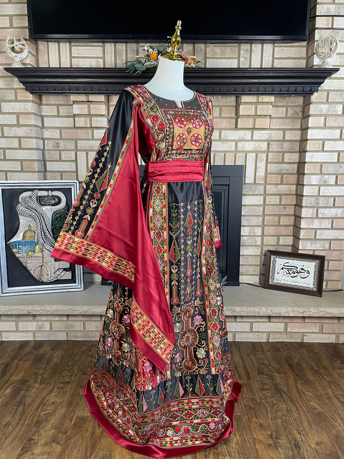 Black/Maroon Bridal All-Satin Malaka Thobe