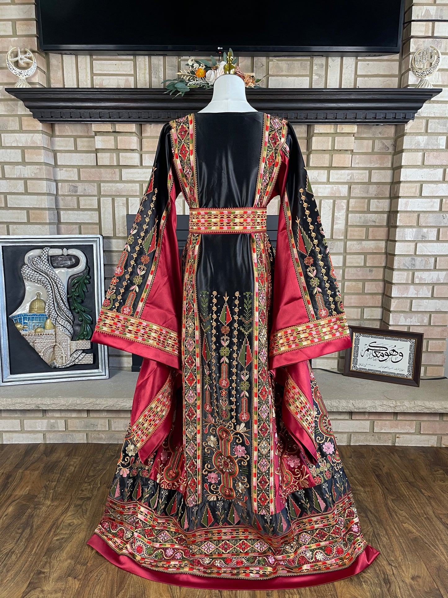 Black/Maroon Bridal All-Satin Malaka Thobe