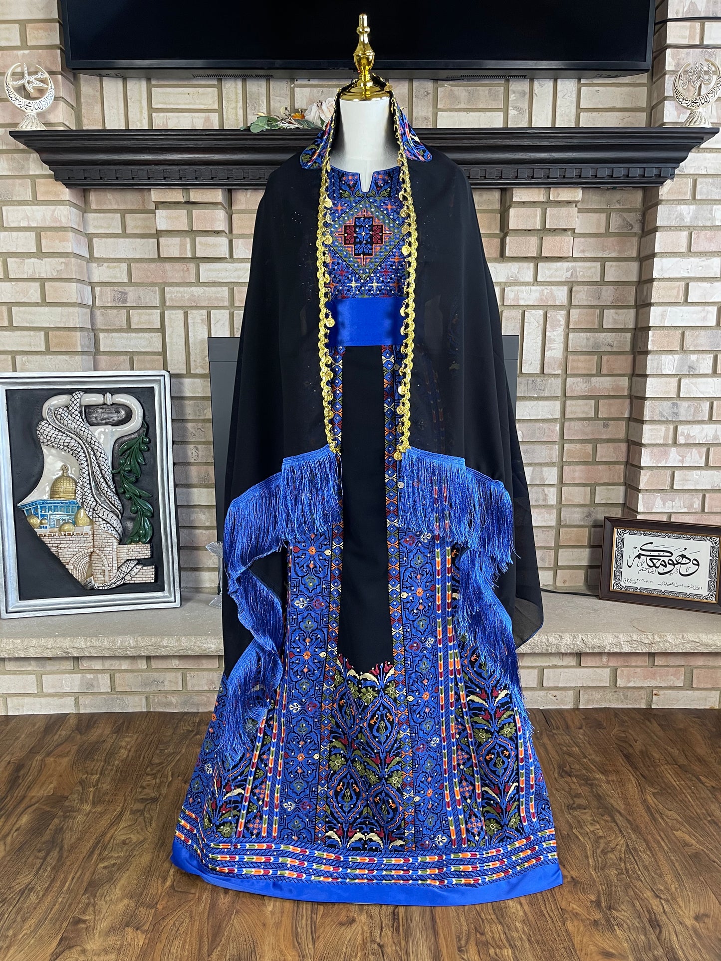 Black/Blue Beit Lahia Thobe