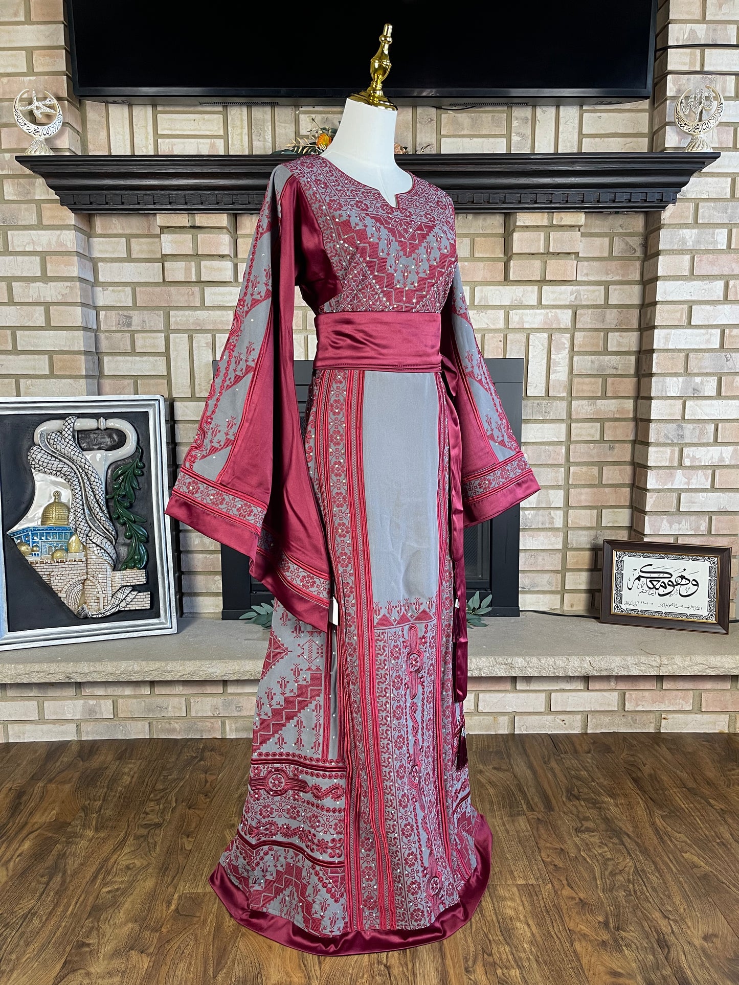 Grey/Burgundy Satin Ishq Thobe