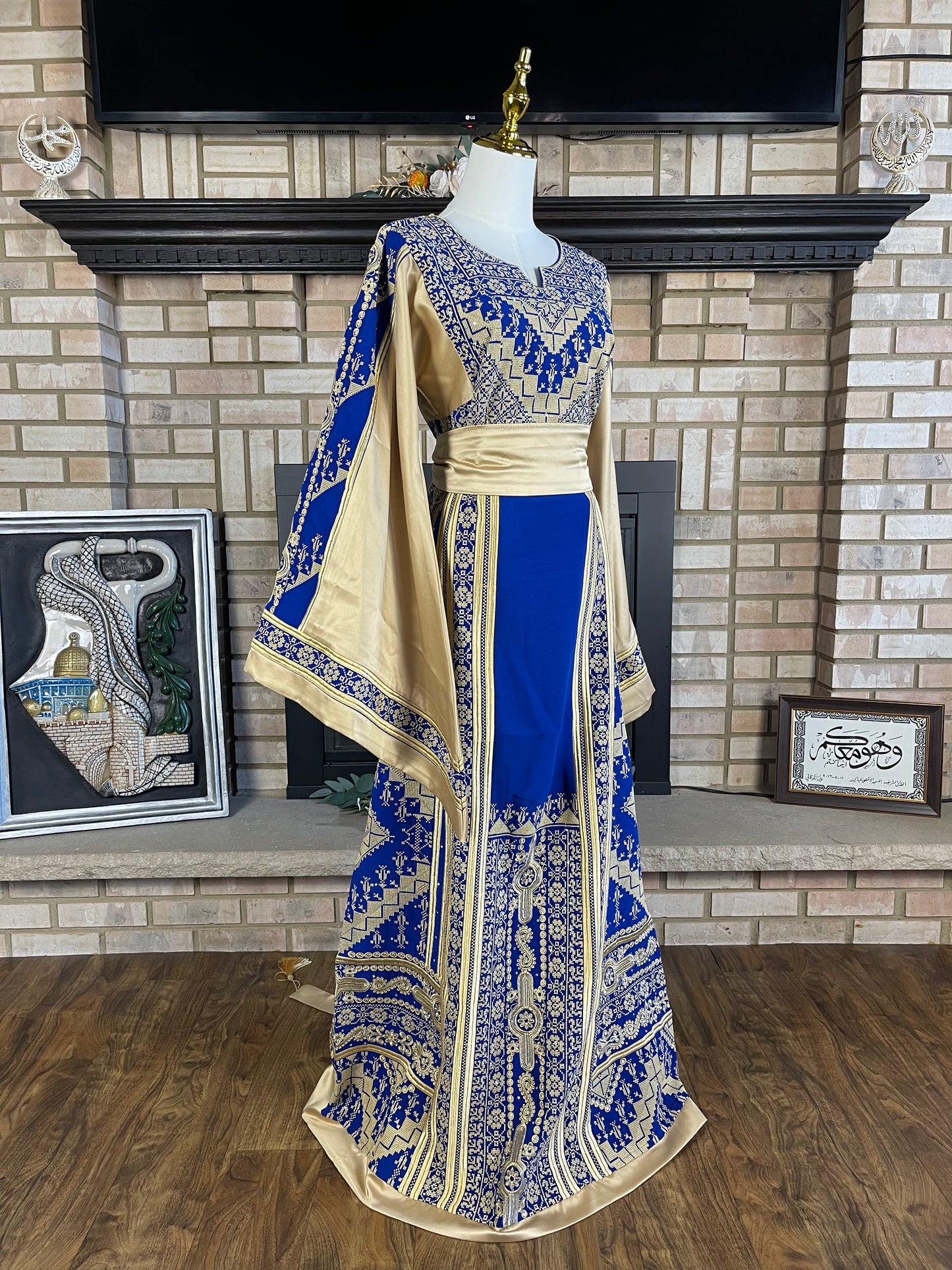 Blue/Gold Satin Ishq Thobe
