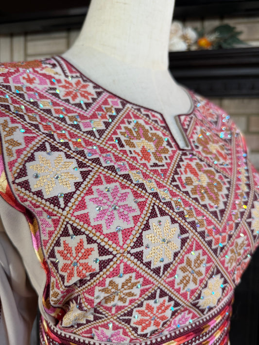 Cream/Pink Gaza Thobe