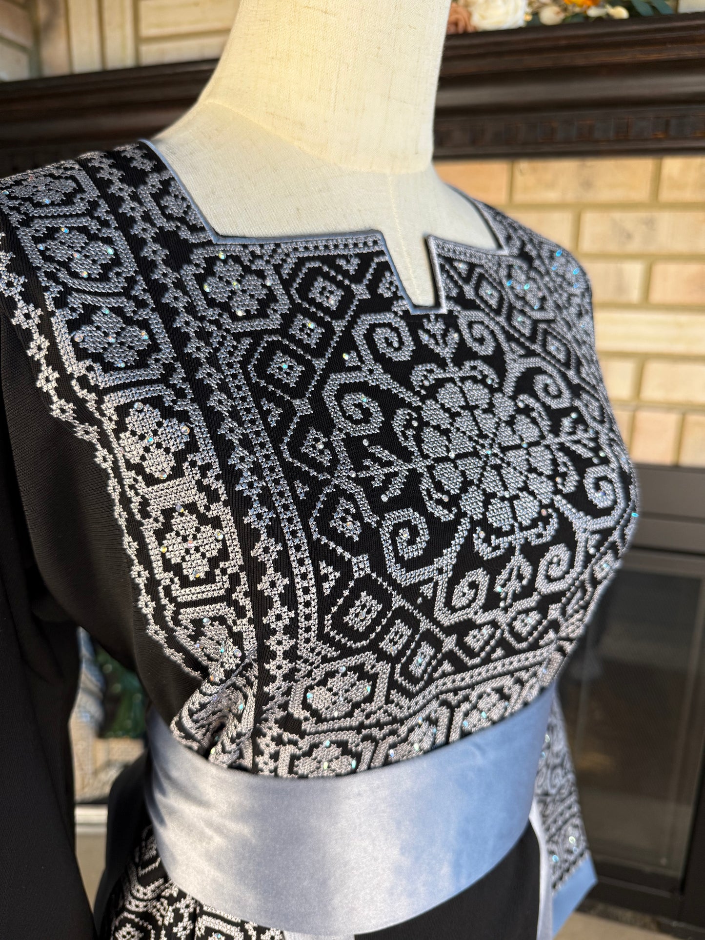 Black/Gray Falastin Thobe