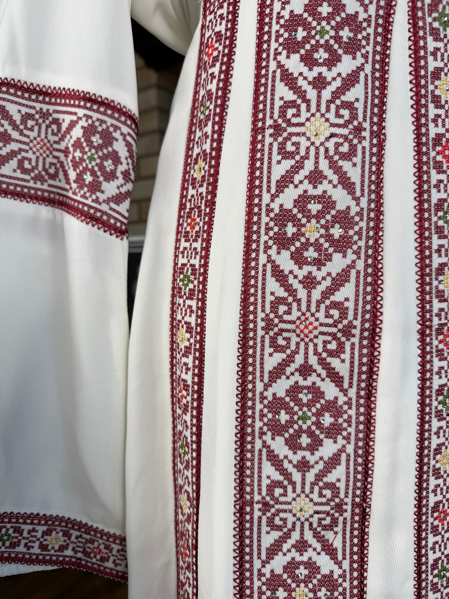 White/Burgundy Jerusalem Thobe