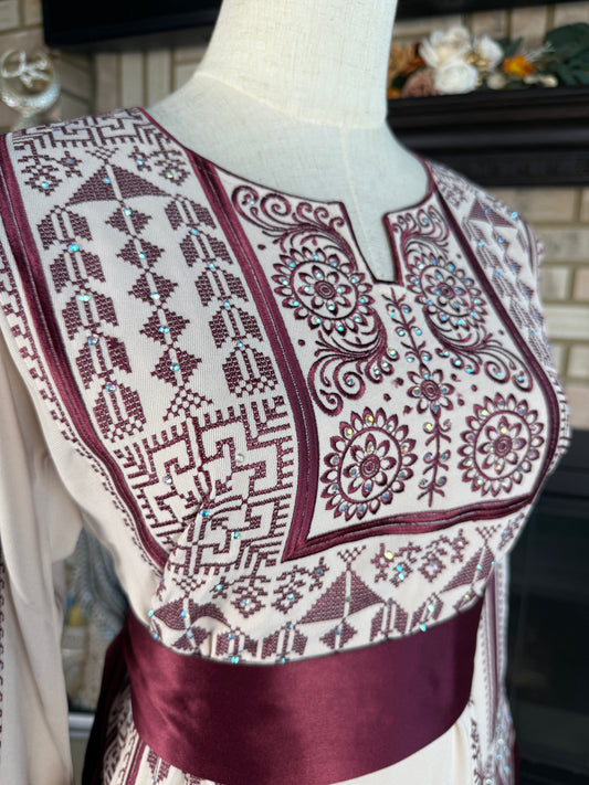 Cream/Burgundy Rafah Thobe