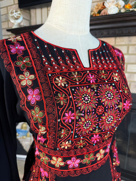 Black/Red Al-Wurood Thobe