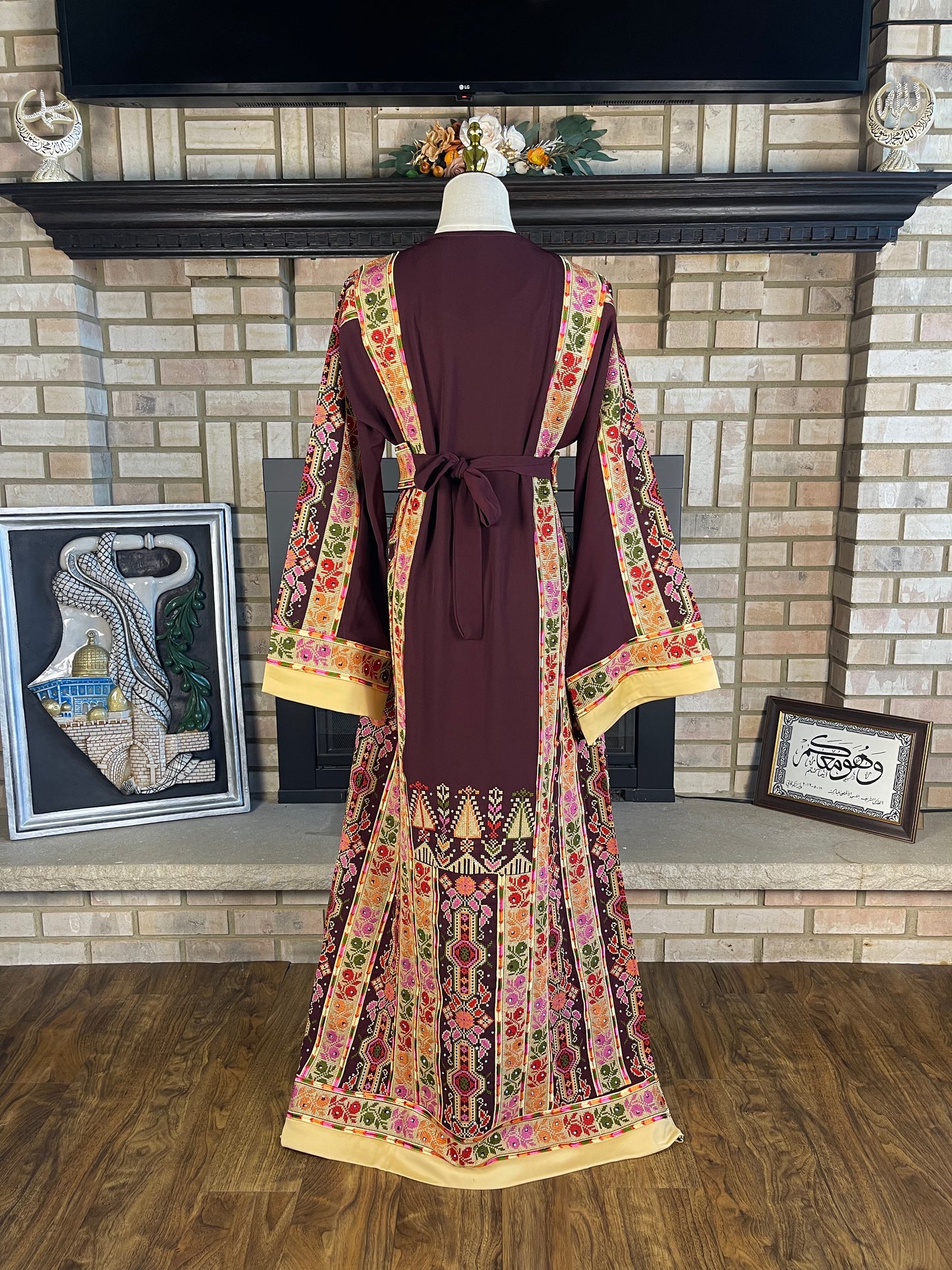 Burgundy/Gold Al-Zaytoon Thobe