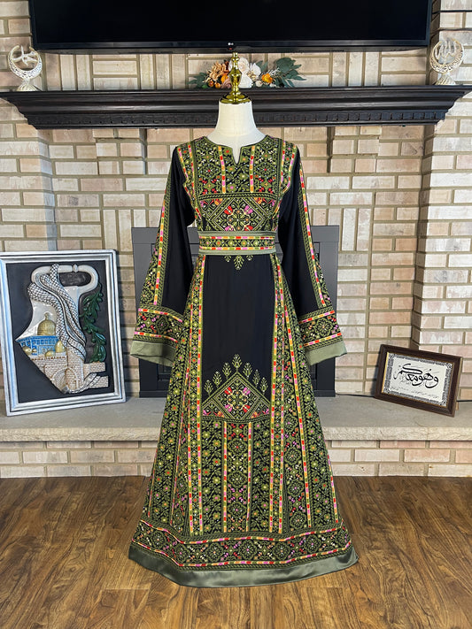 Black/Green Queen's Thobe