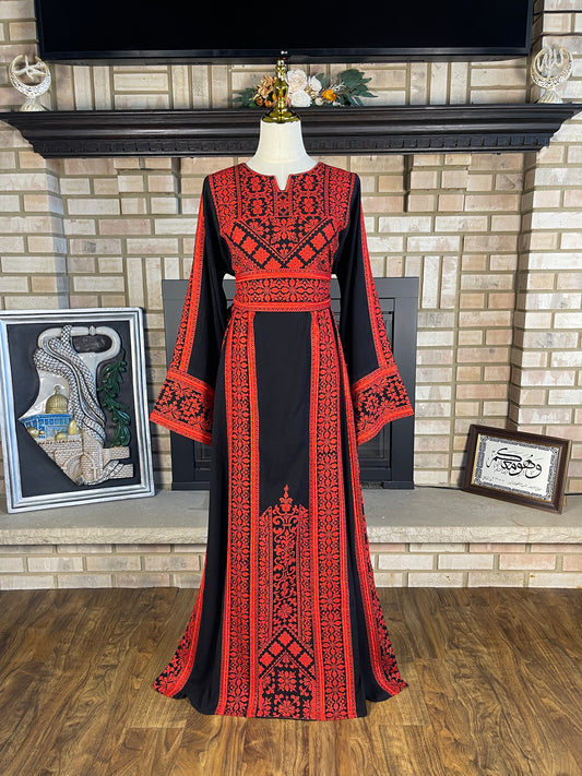Black/Red Ramallah Thobe