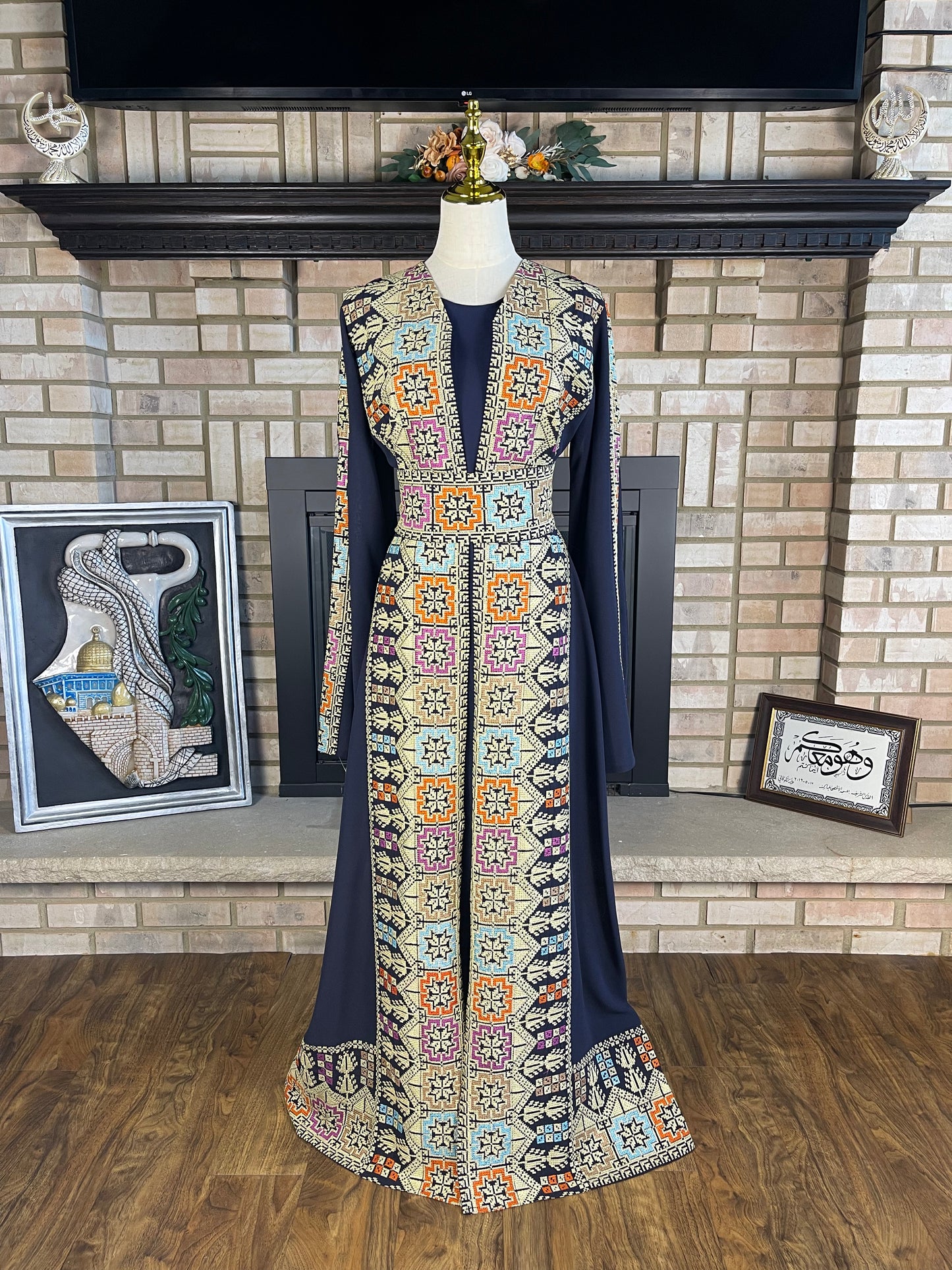 Navy Blue Open-Sleeve Embroidered Besht