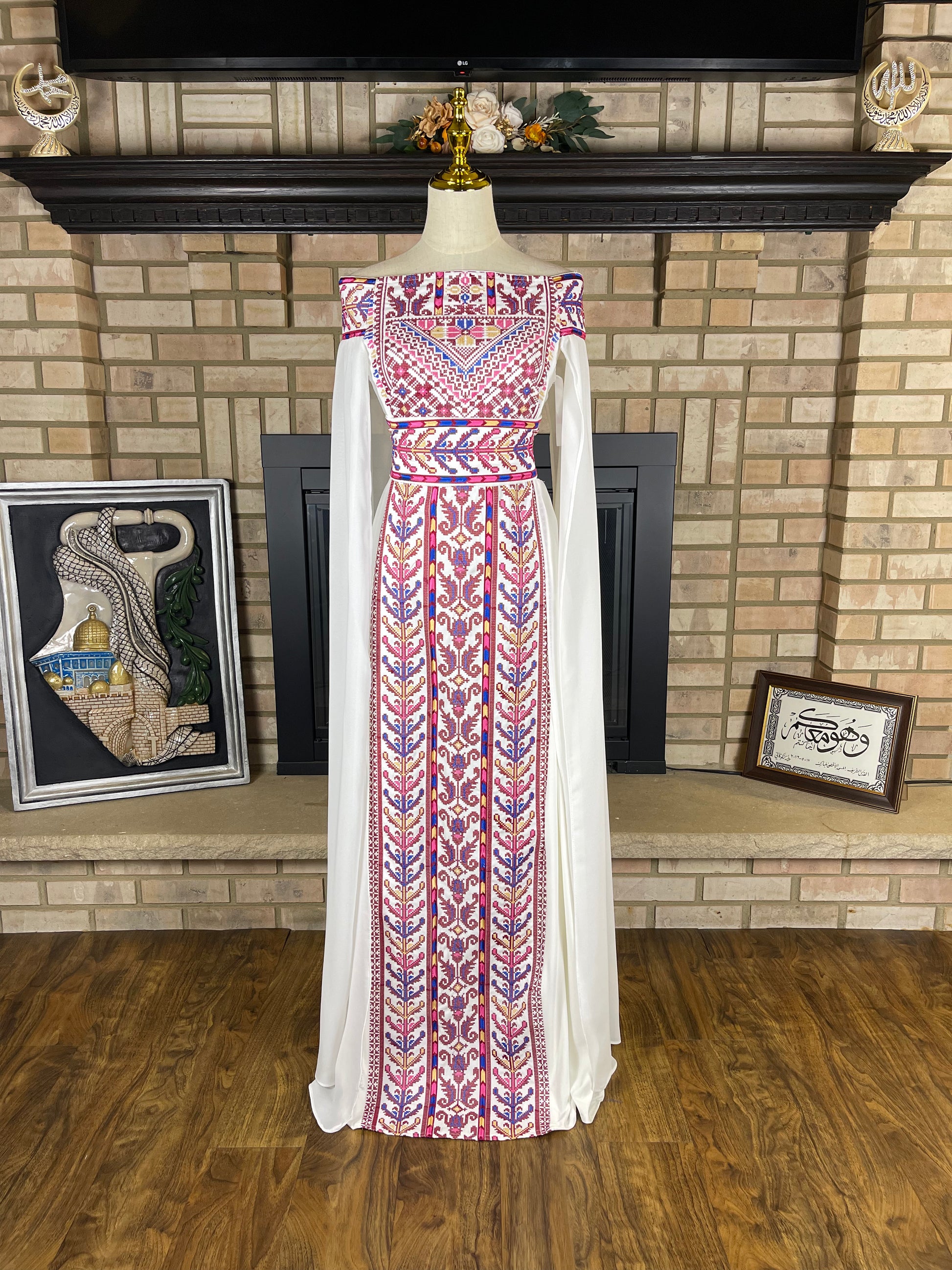 White/Purple Off-Shoulder Embroidered Dress Thobe Dresses White/Purple Off-Shoulder Embroidered Dress Thobe Dresses