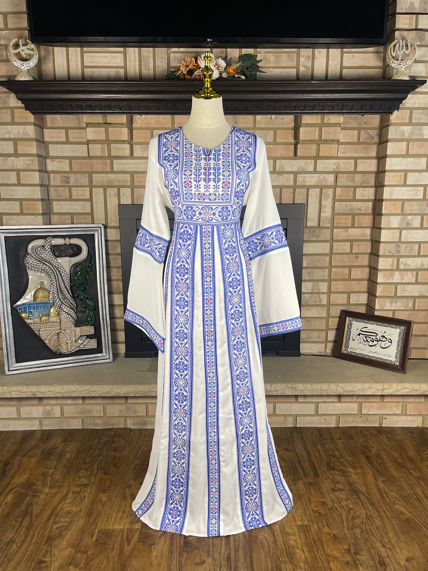 White/Blue Jerusalem Thobe