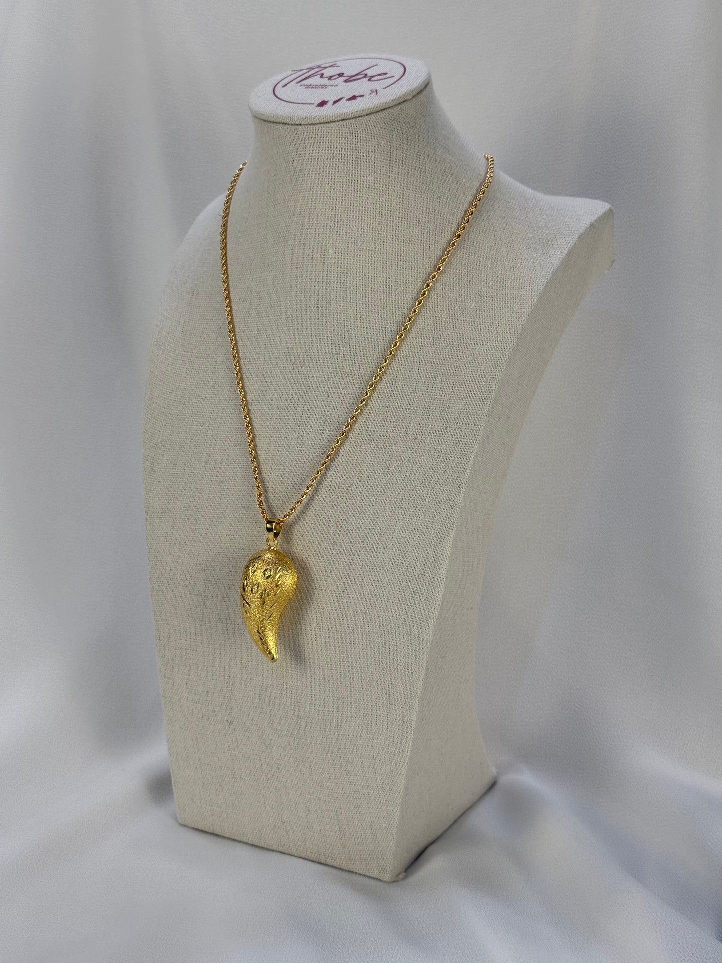 Traditional Loza Pendant and Chain