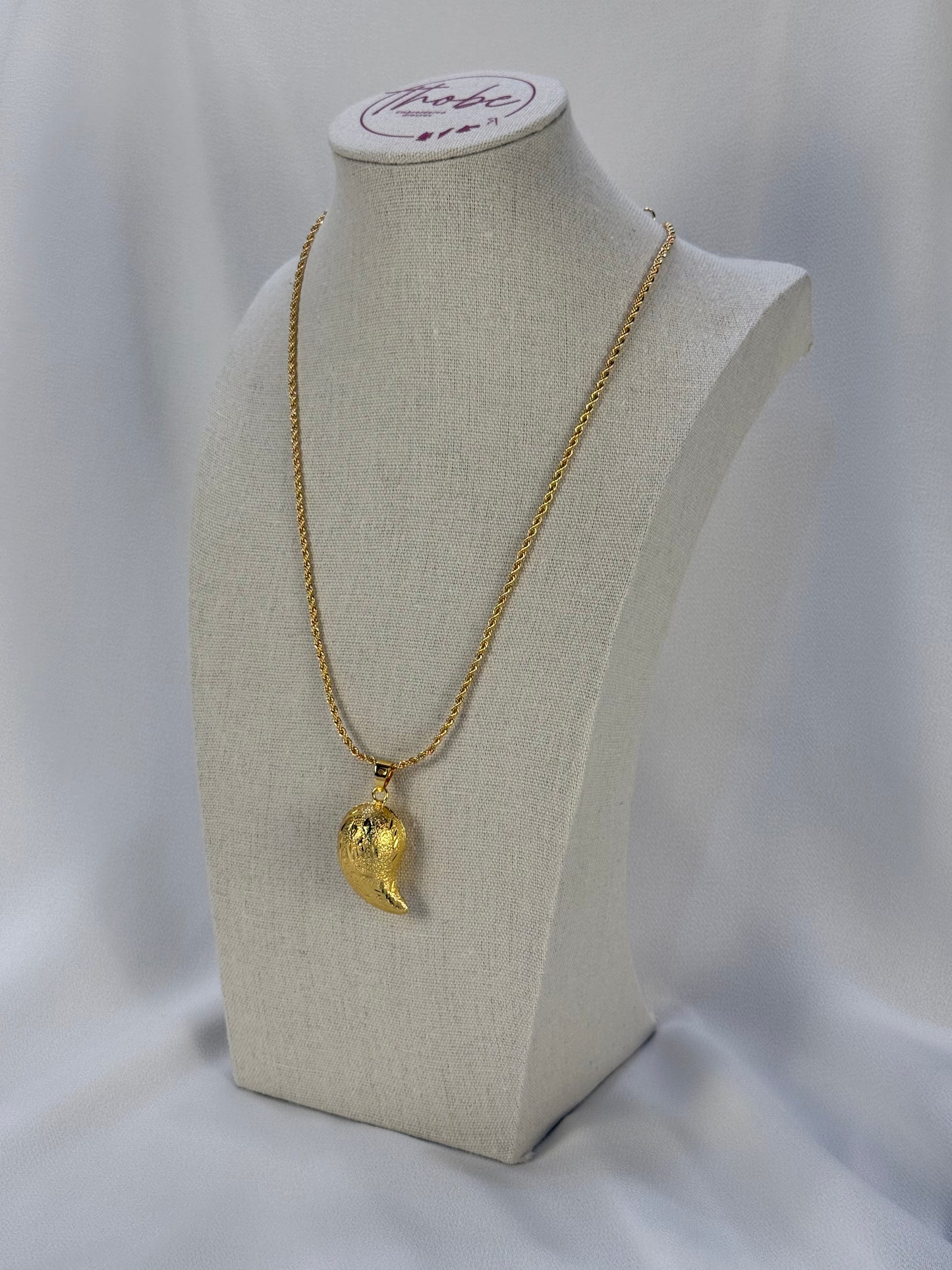 Traditional Loza Pendant and Chain