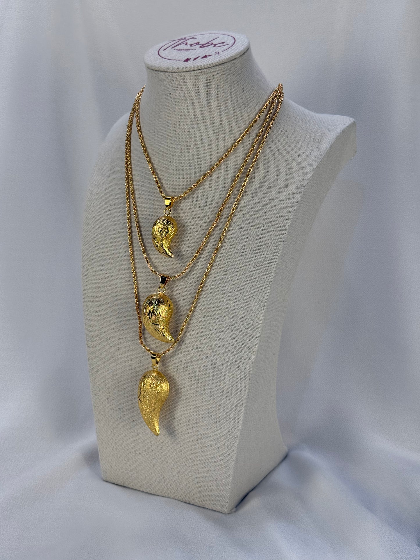Traditional Loza Pendant and Chain