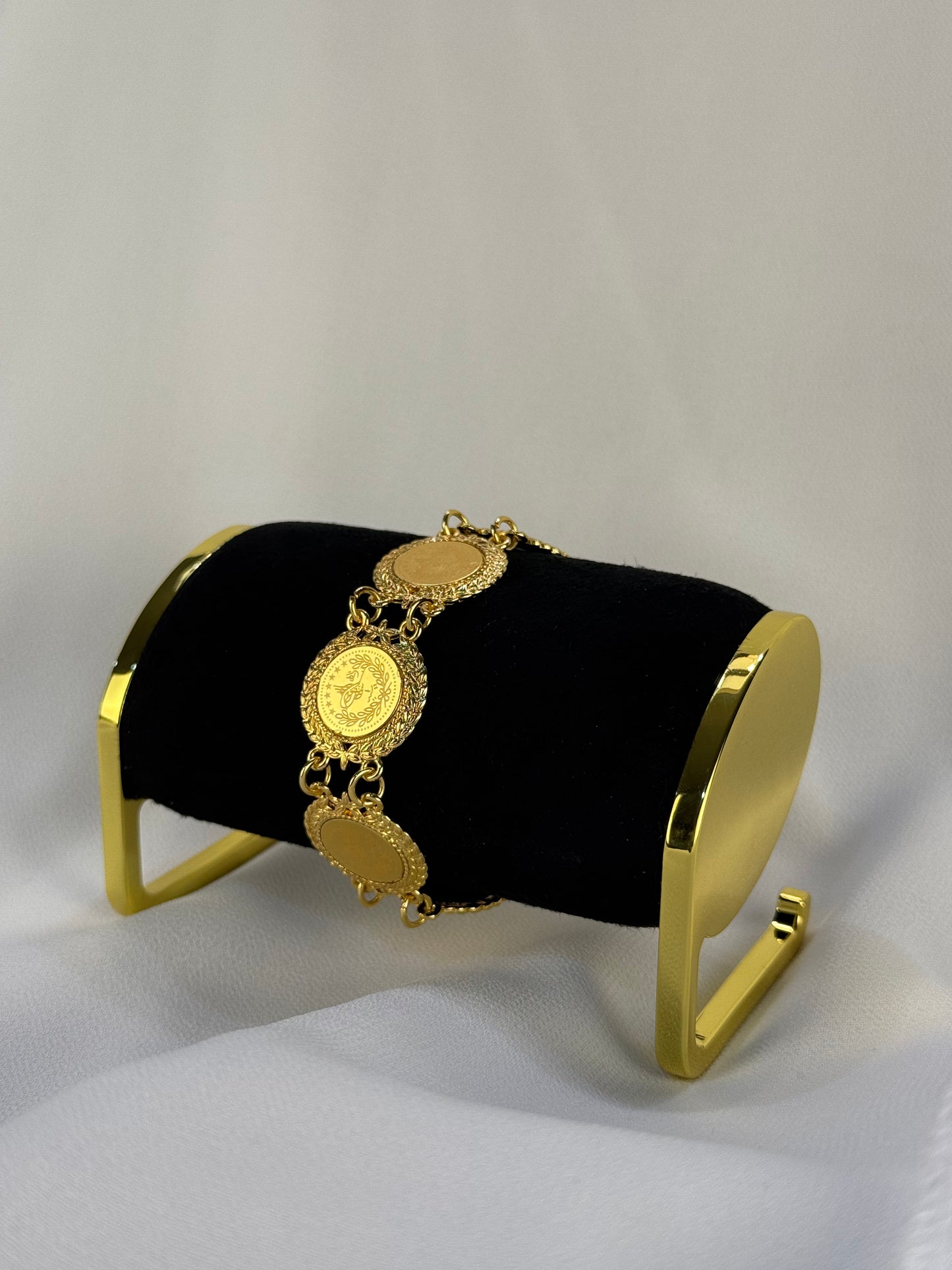 Traditional Golden Coin "Lira" Bracelet