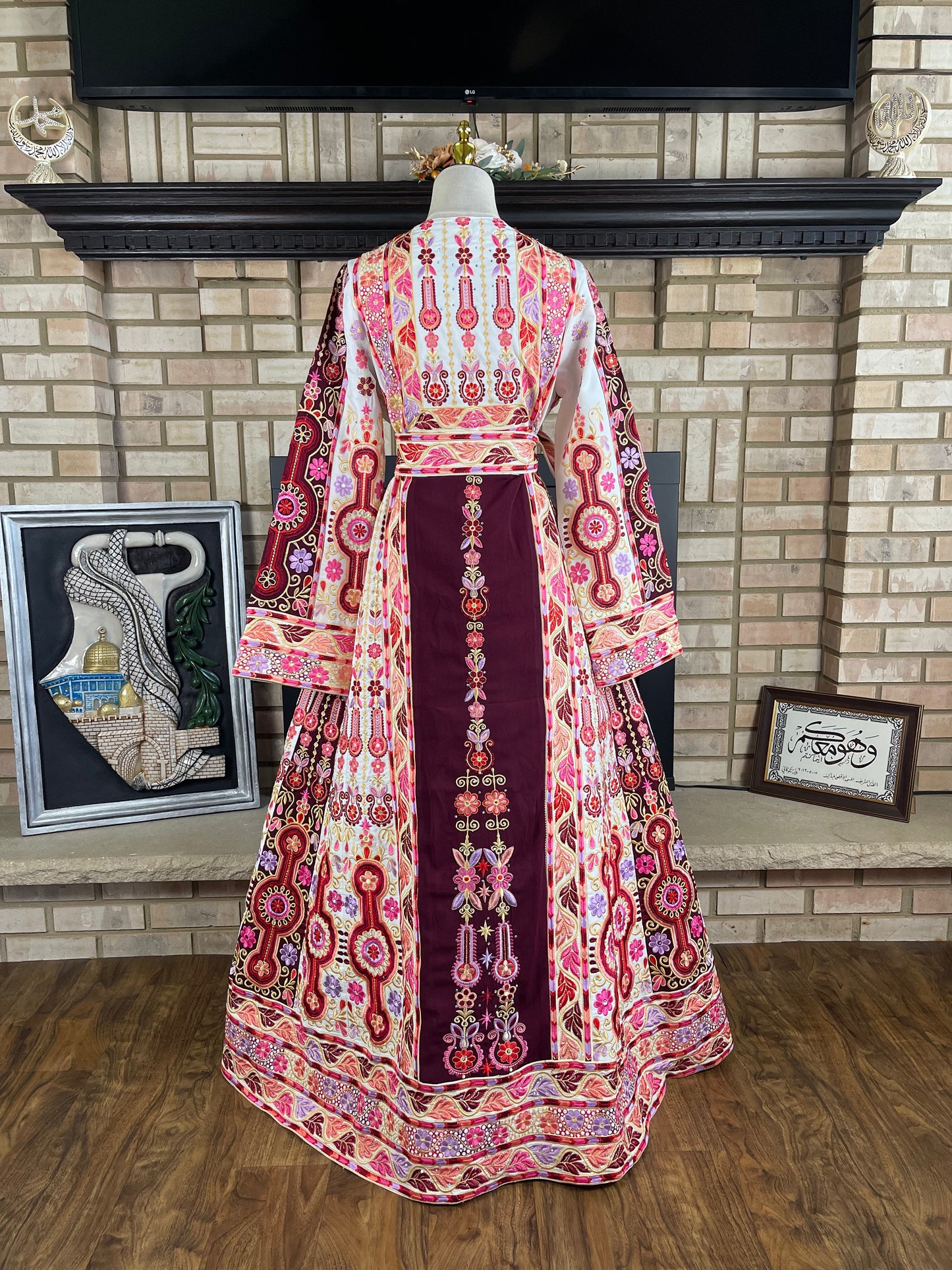 White/Burgundy Bridal Thobe
