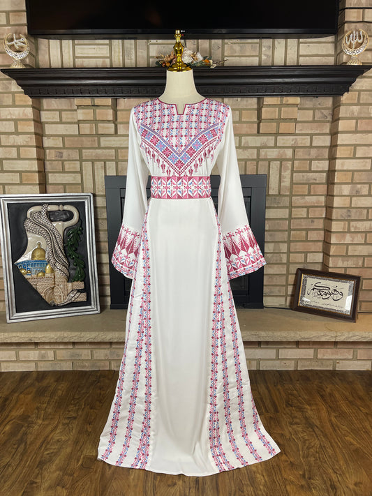 White/Pink Al-Sawsanah Thobe