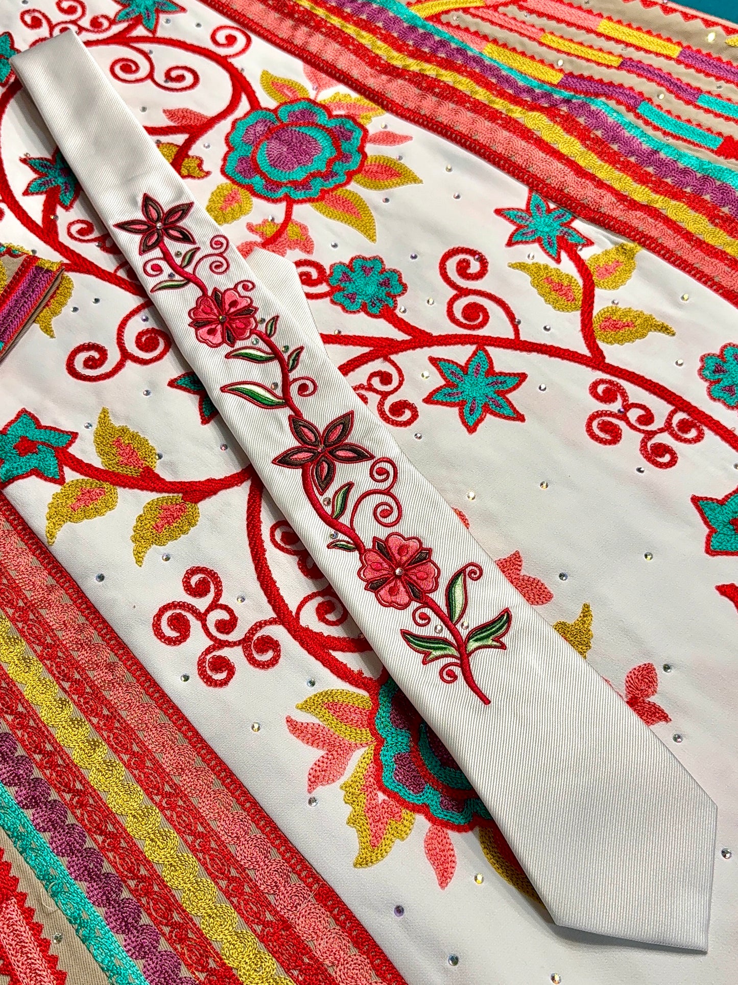 Floral Custom-made Tatreez Men's Tie